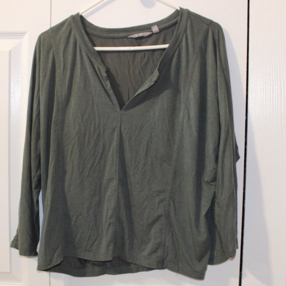 Athleta Tops - "Athleta" Cropped long sleeve